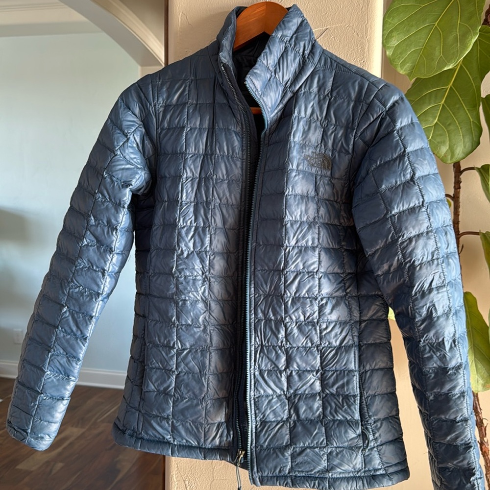 North Face women’s insulated jacket